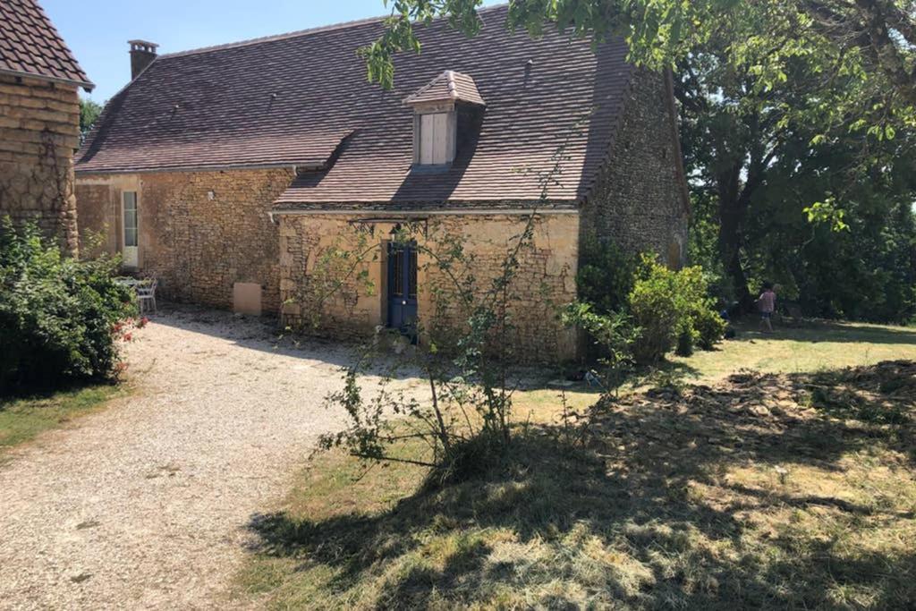Chez Renou Et Prosperou Maison Typique Du Sarladait Holiday home Saint-Genies