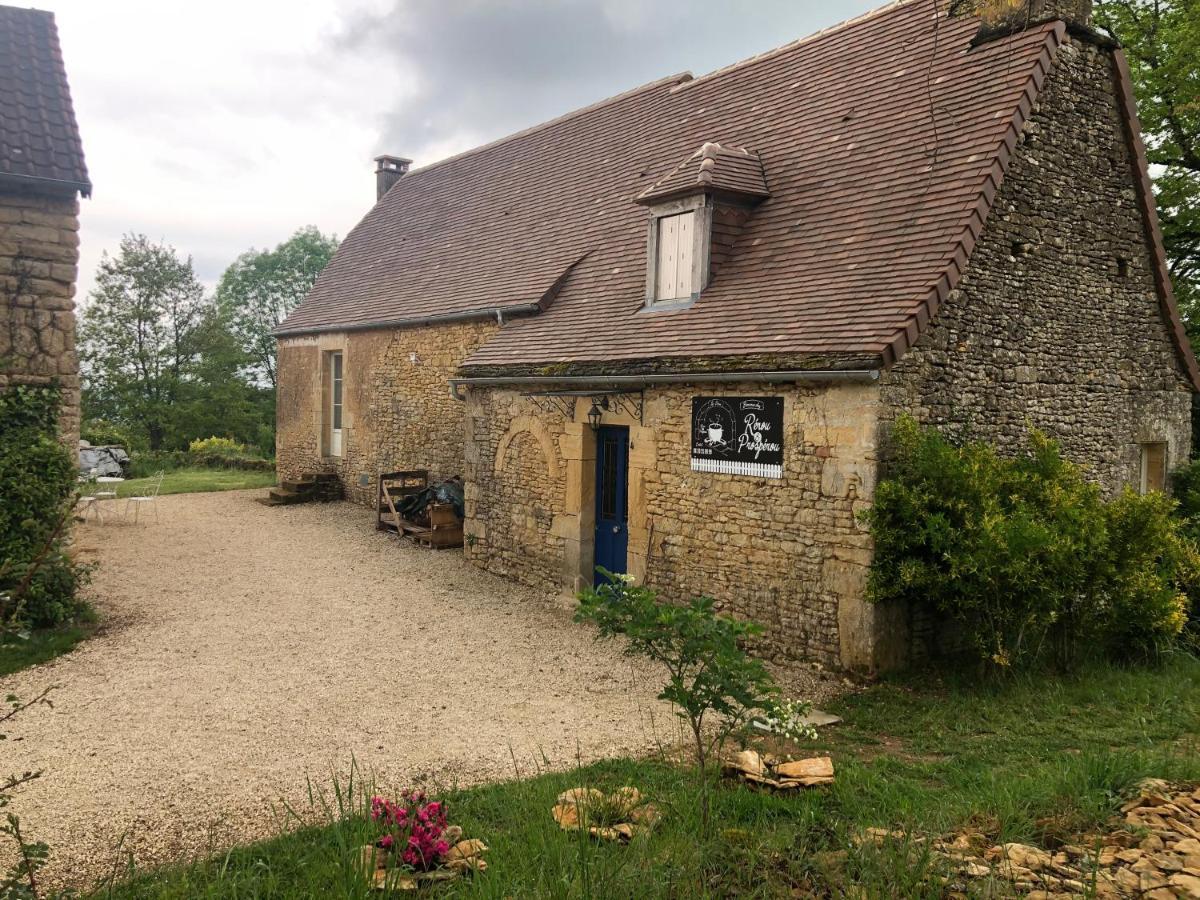 Holiday home Chez Renou Et Prosperou Maison Typique Du Sarladait Saint-Genies