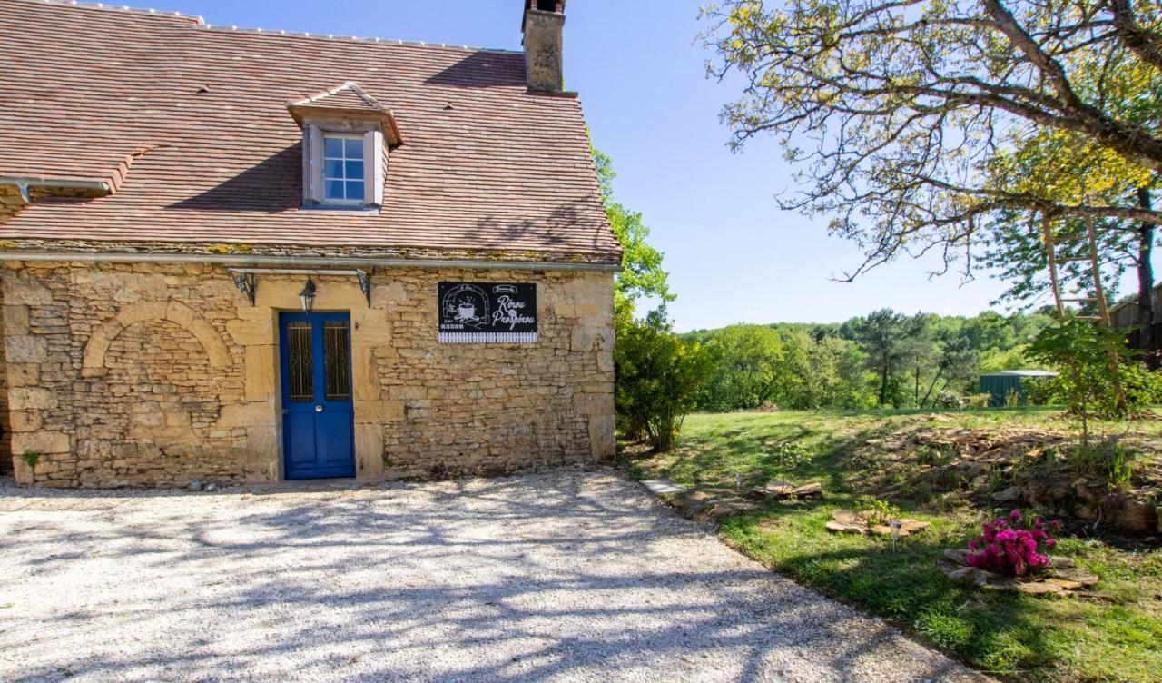 Holiday home Chez Renou Et Prosperou Maison Typique Du Sarladait Saint-Genies